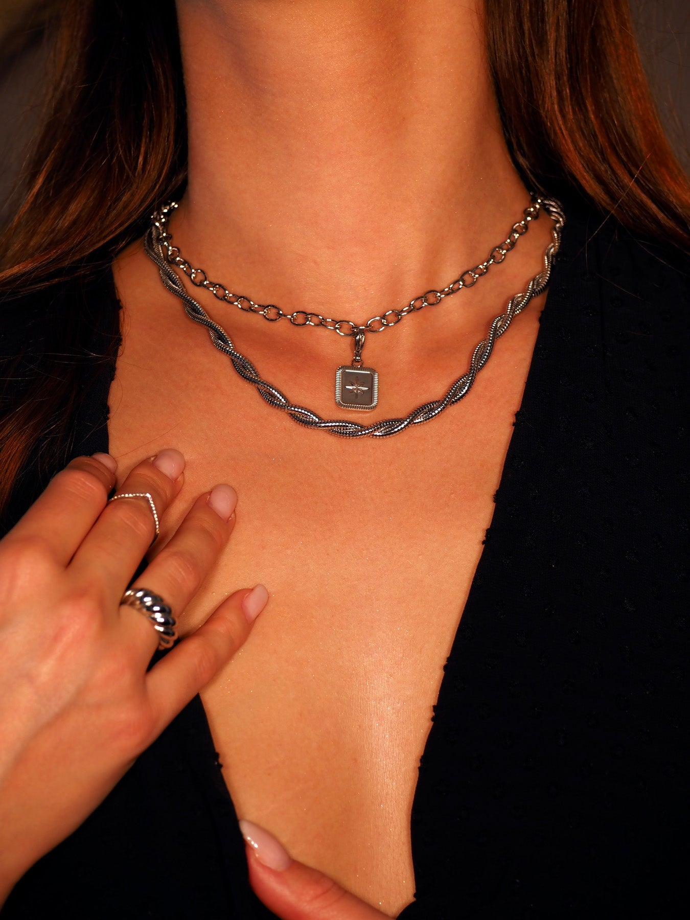 Twinkle Necklace_Lovina